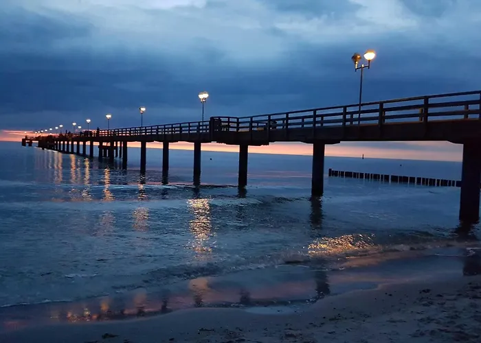 Strandgefluester - Modernes Mit Ostsee- Und Boddenblick *